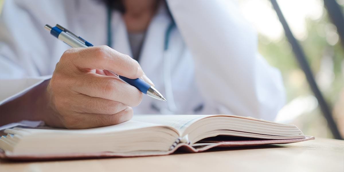 Educação-médica-de-qualidade-e-formação