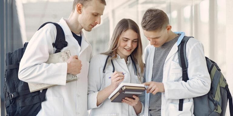 Por-que-fazer-medicina-em-Espanha