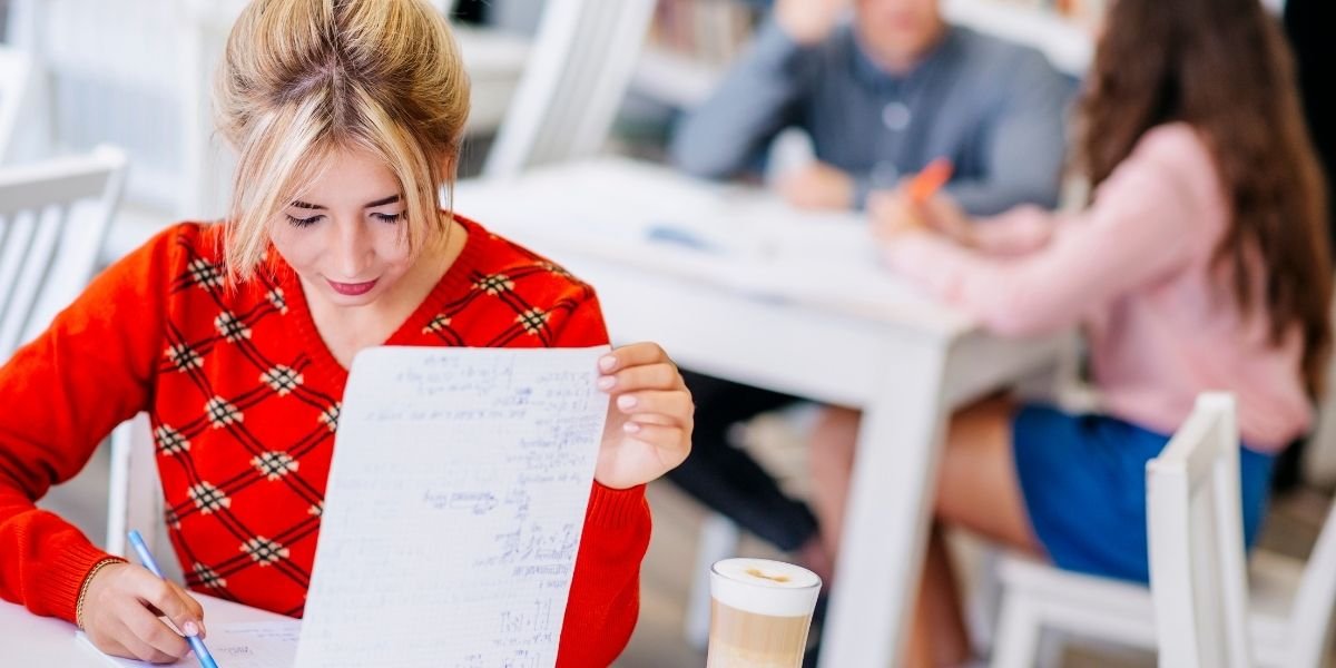 Como aceder às provas PCE da UNED