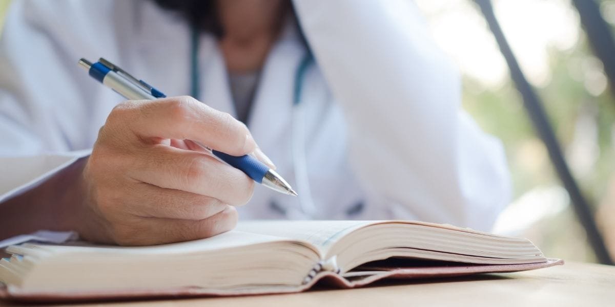 UNED apoia os estudantes internacionais