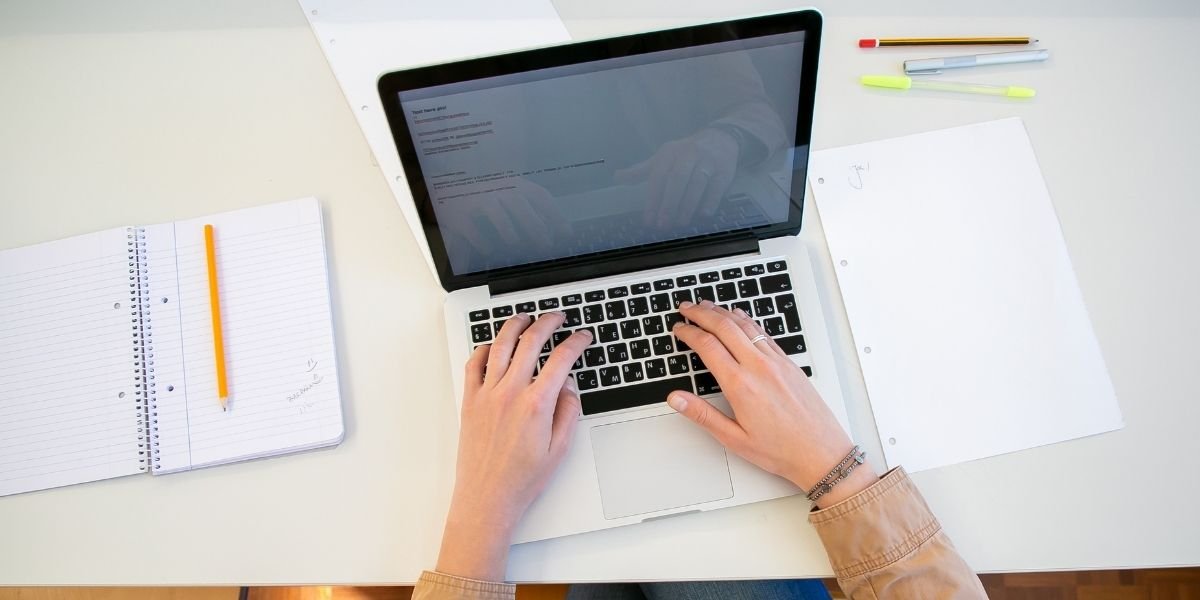 Visto de estudante a tua permissão para residir e estudar em Espanha