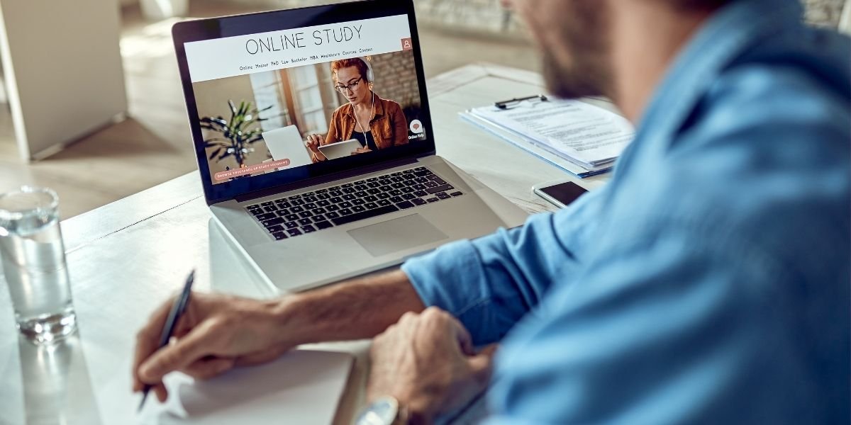 Qual é a melhor universidade em Espanha