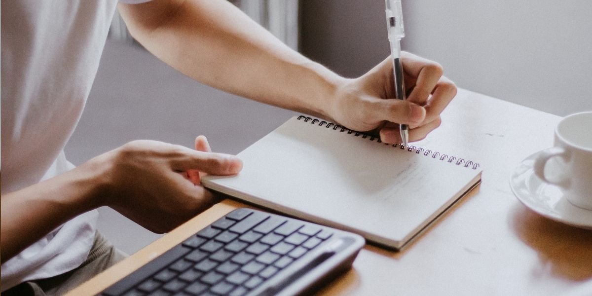 Faculdade de Medicina Dentária