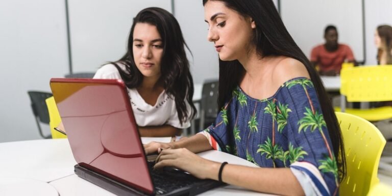 Que tipos de universidades existem em Madrid
