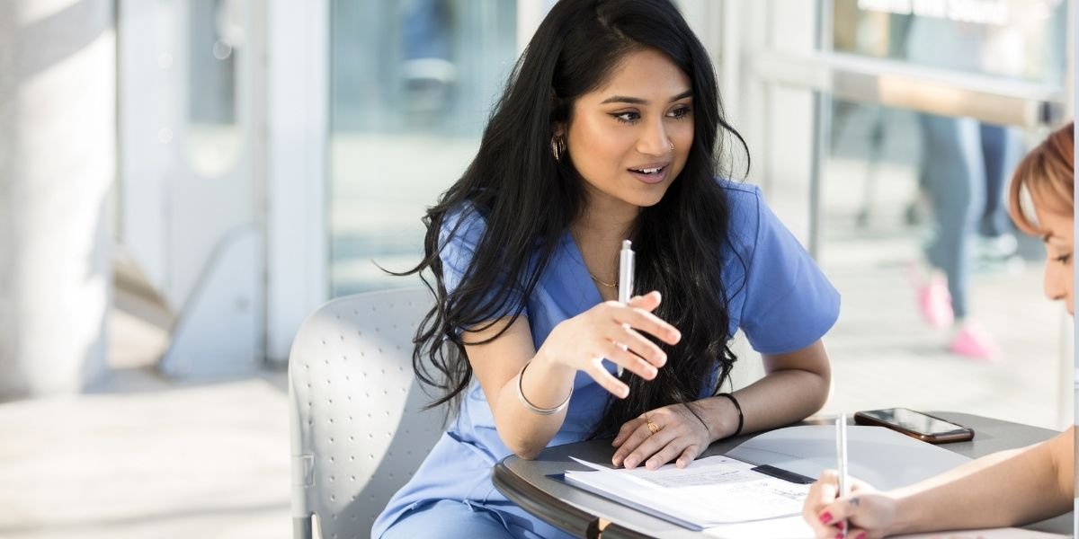 Por que considerar estudar Enfermagem no estrangeiro