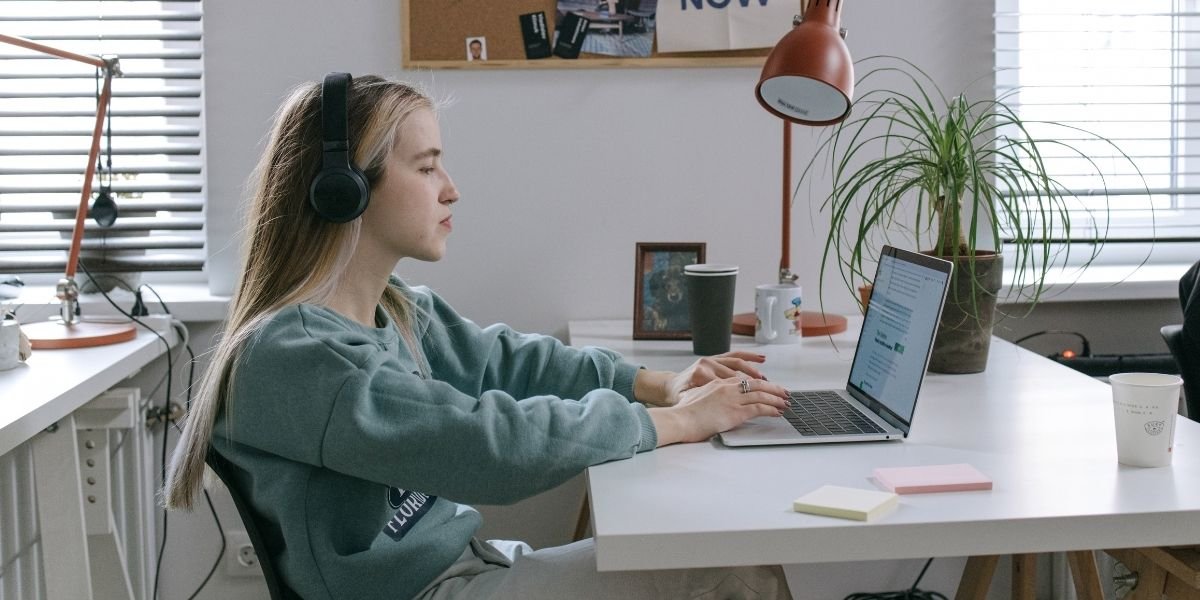 Qué es la acreditación UNEDasiss - redactando